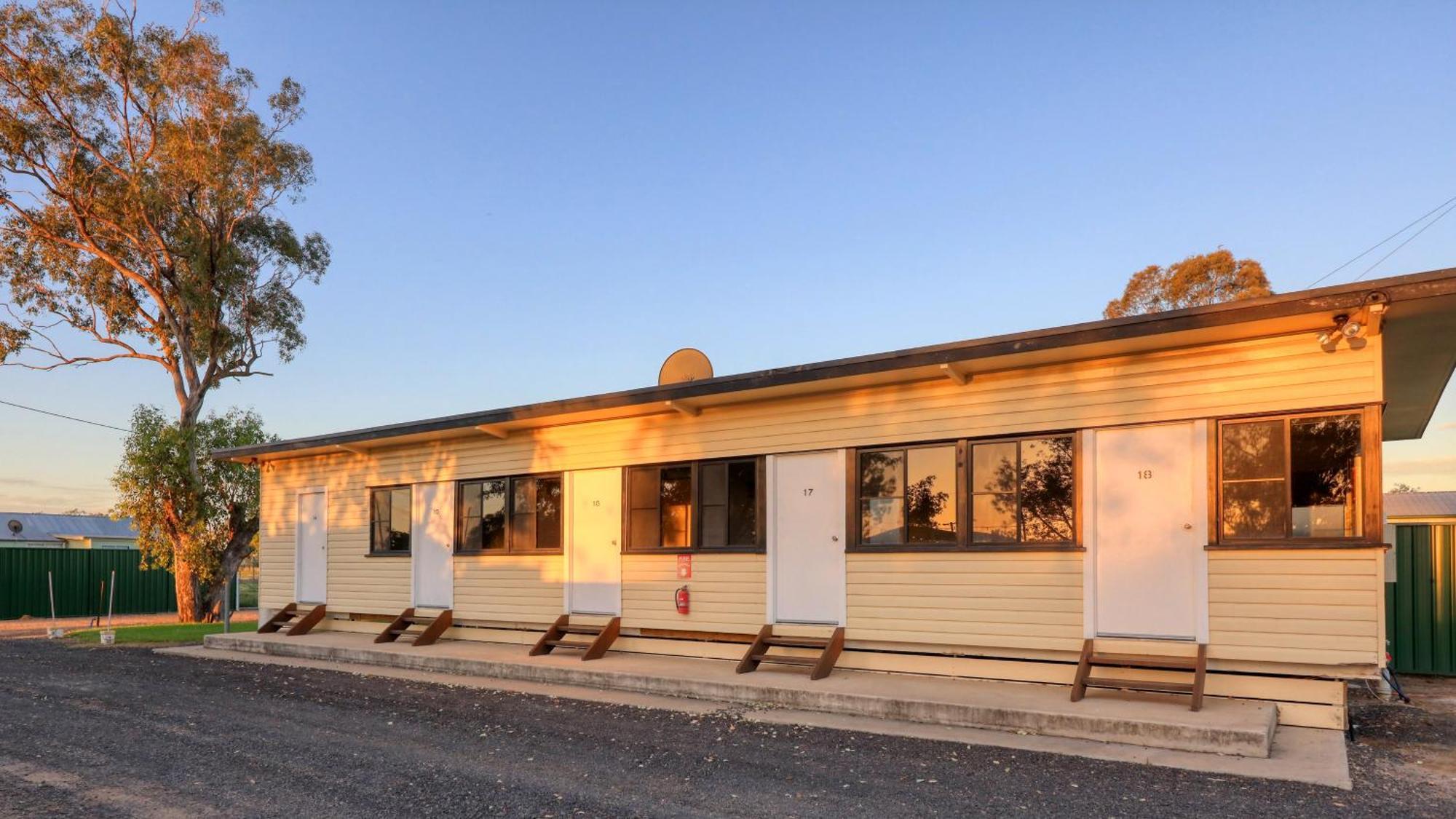 Toobeah Hotel/Motel Exterior photo
